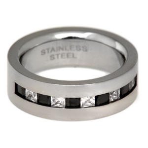 Stahlring mit schwarz-weißen Zirkonien, Ringgröße 63