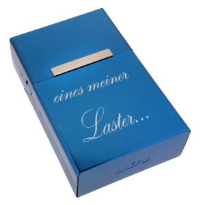 International Connection Zigarettenetui aus Aluminium blue
