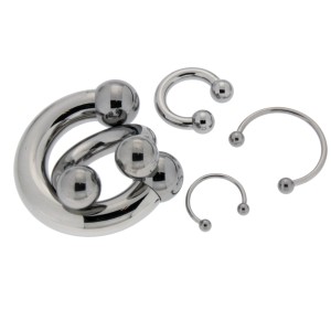 Hufeisen Piercingin 6.0mm Stärke