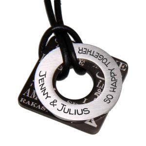 Zweiteiliger Anhänger "Liebe" aus Edelstahl mit individueller Gravur