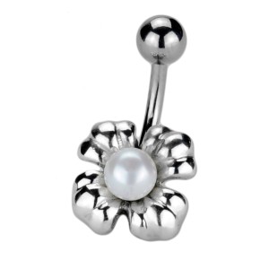 Bauchnabelpiercing 1.6x10mm in Blütenform mit einer Kunstperle