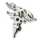 Bauchnabel Piercing mit einem filigranen keltischen Motiv