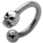 Front circular barbell with skull design in different sizes