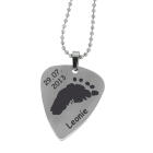 Anh&auml;nger Plektron aus Edelstahl graviert mit einem Hand- oder Fu&szlig;abdruck und Namen