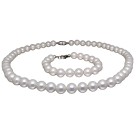 Collier mit Armband bestehend aus weißen Lackperlen