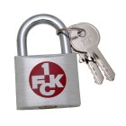 Fanschloss silber aus Aluminium mit 1. FC Kaiserslautern Logo auf der Vorderseite, Rückseite mit individueller Gravur