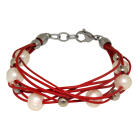 Lederarmband rot mit wei&szlig;en und silbernen Kunstperlen