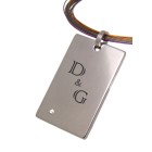 Anhänger Dog Tag 39x25mm aus Titan mit Zirkonie und individueller Gravur