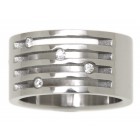 Stainless steel ring polished 10mm wide with crystals between the grooves